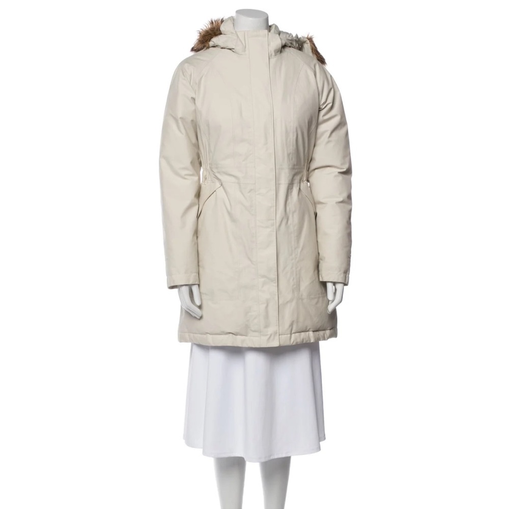 The North Face Women's Cream Parka